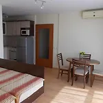 Apartment Panorama *