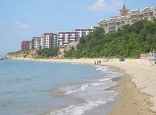 堡垒海滩全景公寓式酒店